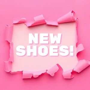 NWT Shoes Available! 🩷